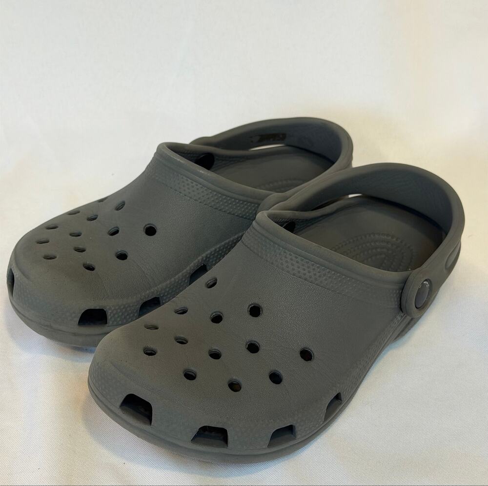 Crocs Classic Clog Slate Grey / Charcoal Unisex Slip On Shoes Men 4 / Women 6